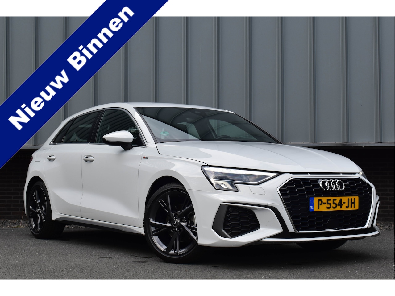 Audi A3 Sportback - 35 TFSI S-Line | ACC | Carplay | Trekhaak | Virtual | Navi - AutoWereld.nl