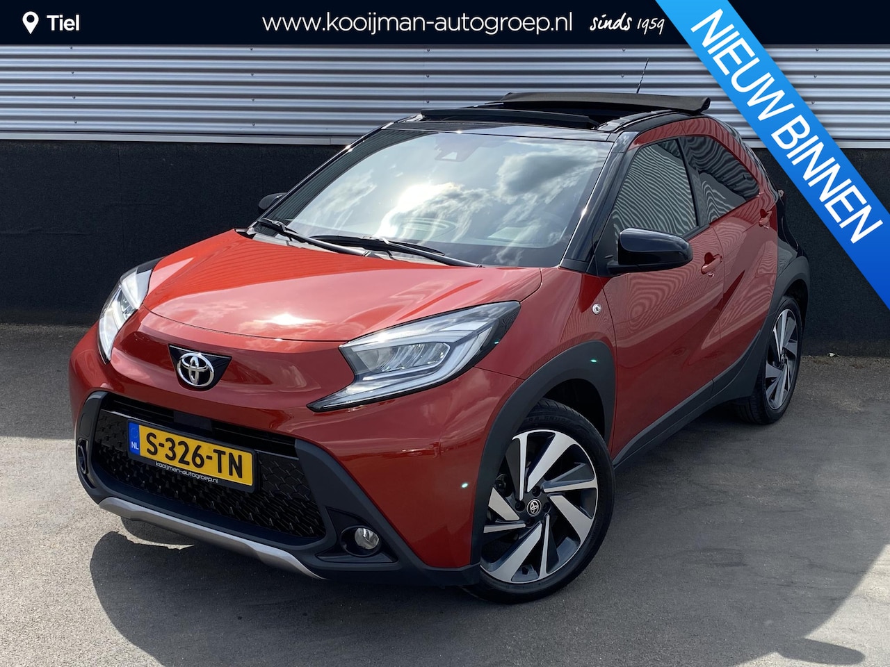 Toyota Aygo X - 1.0 VVT-i S-CVT Envy Cabrio elektrisch vouwdak, Automaat, Navigatie, Apple CarPlay/Android - AutoWereld.nl