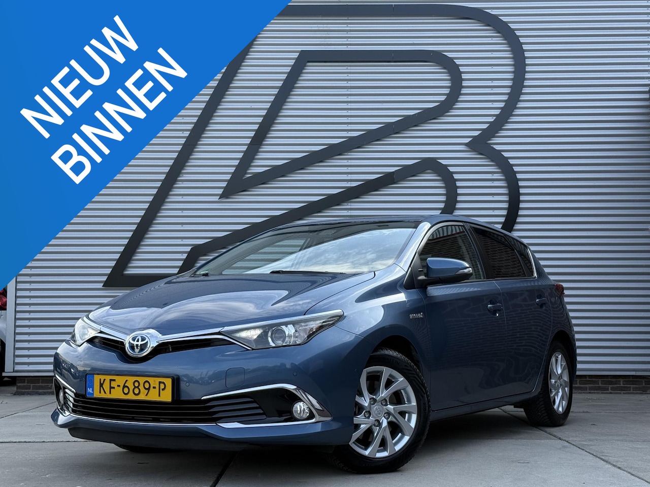 Toyota Auris - 1.8 Hybrid Executive 2e Eigenaar|Navi|Camera|Cruise|Clima|Stoelverw|PDC V+A|N.A.P|Nieuwe A - AutoWereld.nl