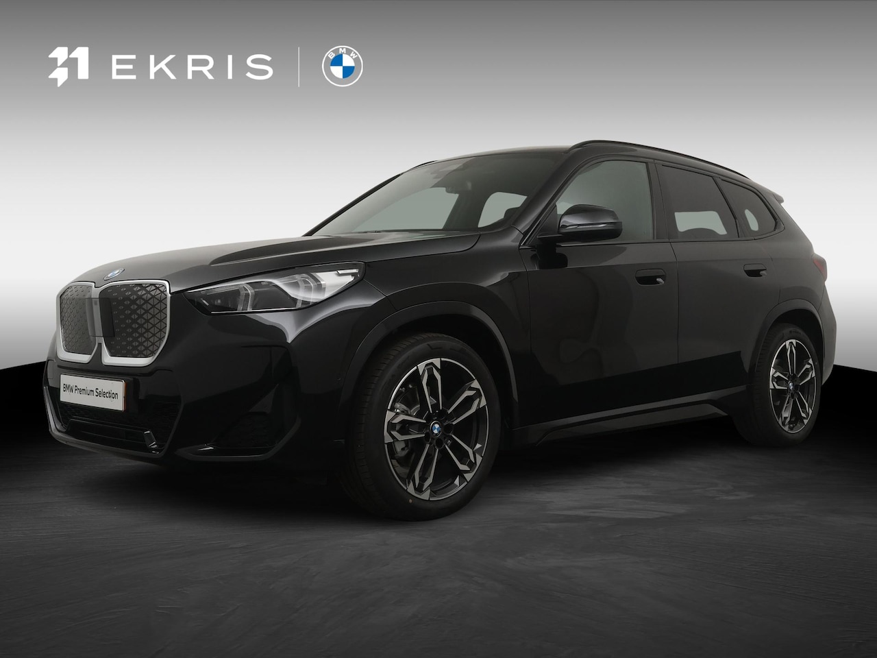 BMW iX1 - eDrive20 67 kWh M Sport Edition | Comfort Access | Elektrisch bediende stoel | Massage | P - AutoWereld.nl