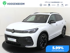 Volkswagen Tiguan - 1.5 eHybrid R-Line Edition | SoH 100% | Panoramadak | Trekhaak | Lederen bekleding ‘Varenn