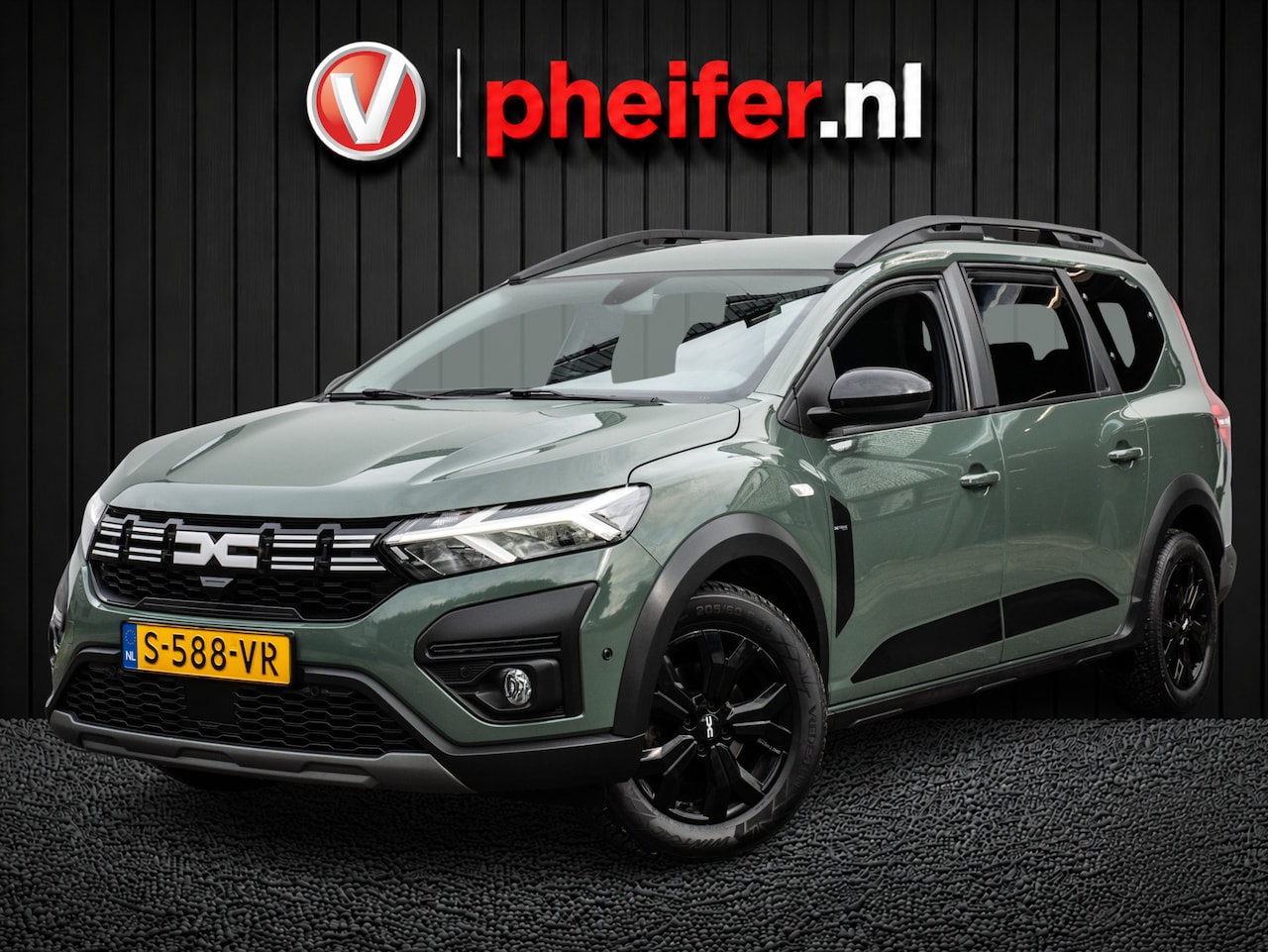 Dacia Jogger - 1.0 TCe 110 Extreme 7p. Camera/ Navigatie/ Carplay/ Cruise control/ Blindspot/ Stoelverwar - AutoWereld.nl