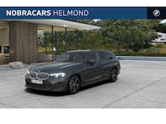 BMW 3-serie Touring - 330e M Sport Automaat / Panoramadak / Trekhaak / Sportstoelen / Achteruitrijcamera / Activ