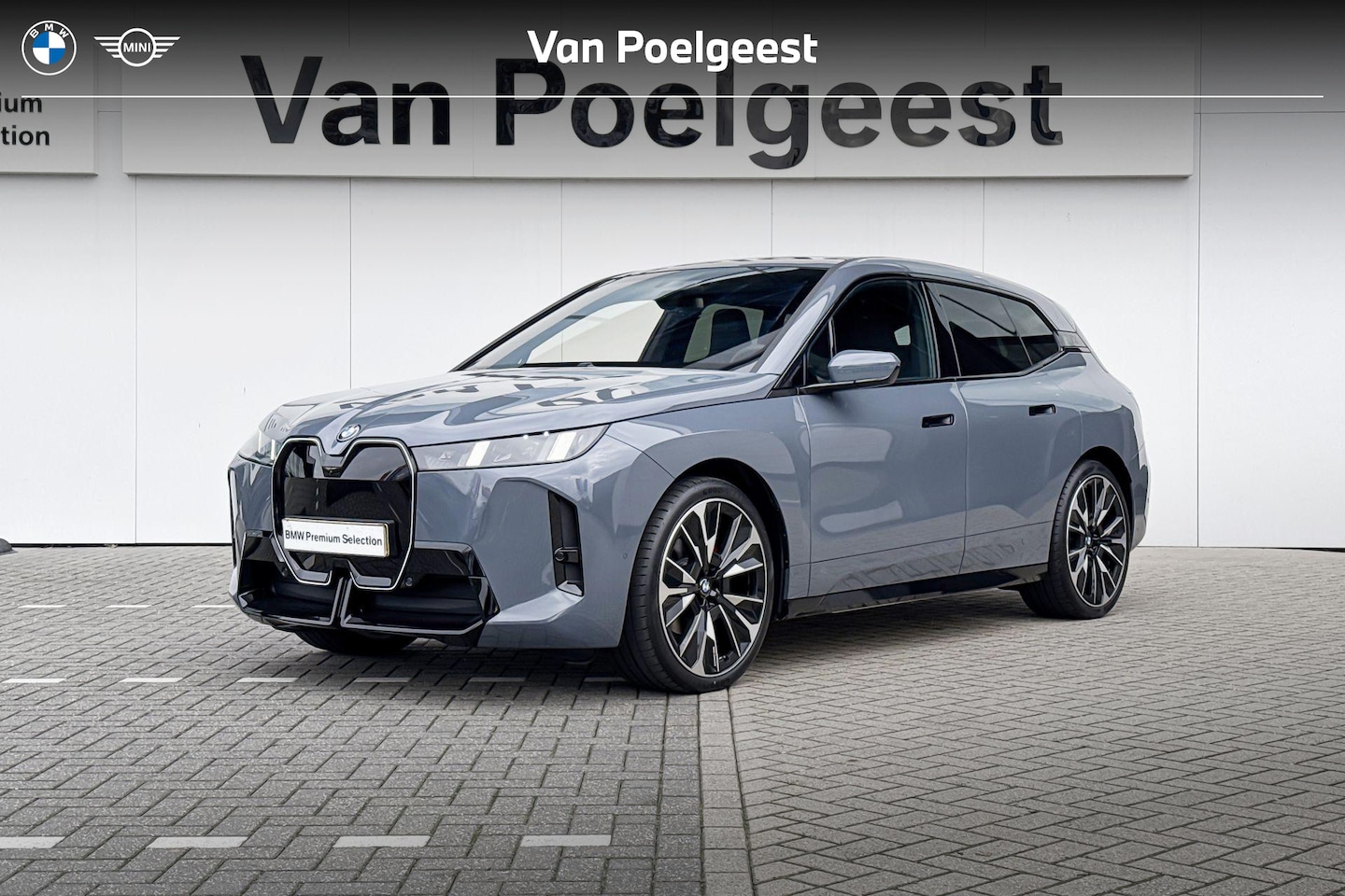 BMW iX - xDrive45 101 kWh Trekhaak | Innovation Pack | M Sport - AutoWereld.nl