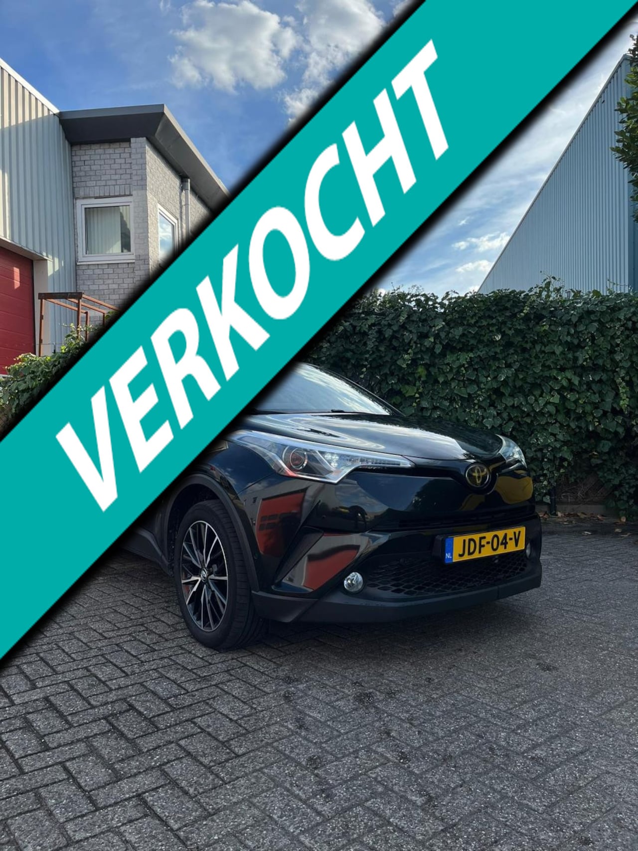 Toyota C-HR - 1.2 AWD Bi-Tone 1.2 AWD Bi-Tone - AutoWereld.nl