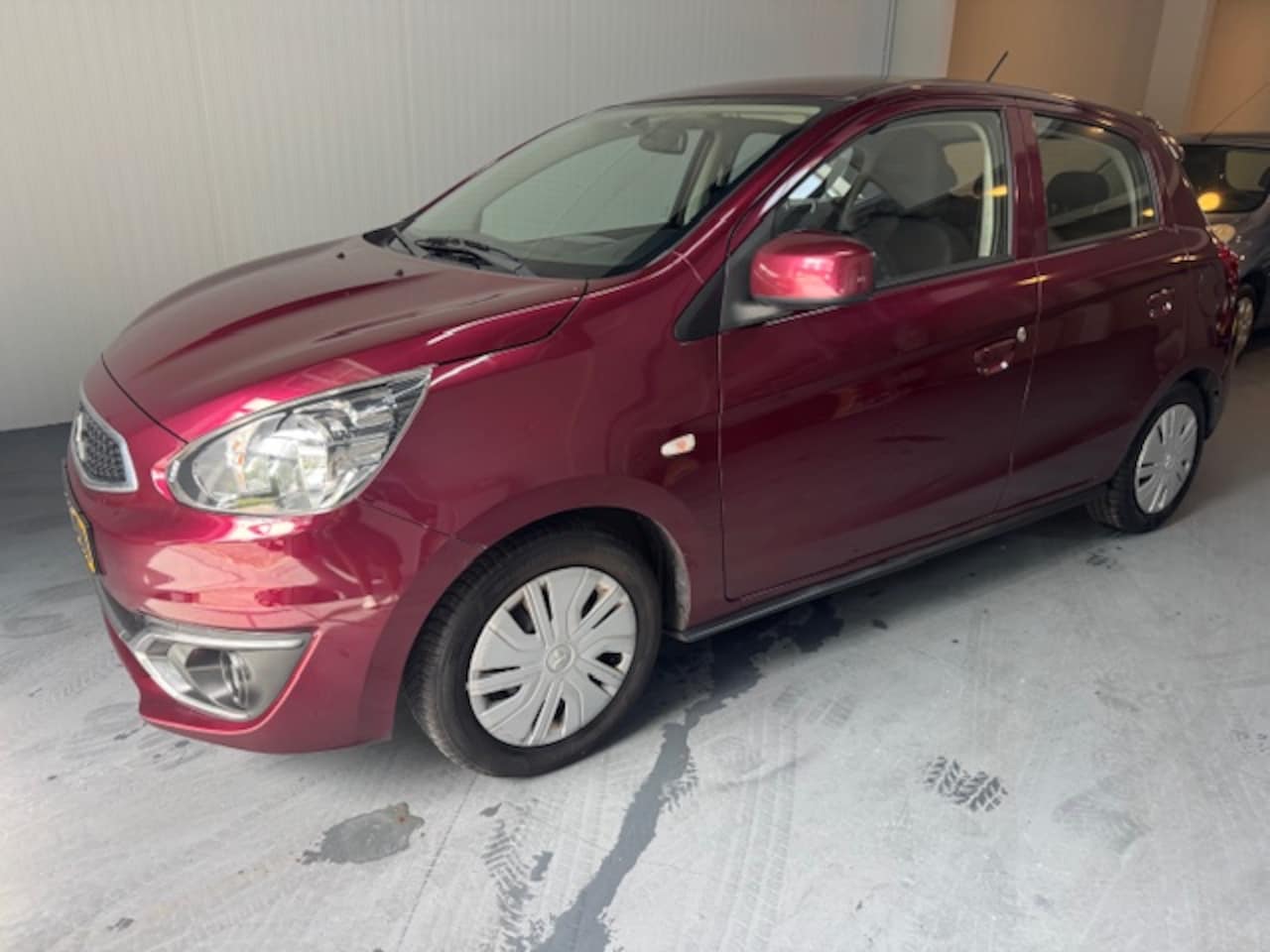 Mitsubishi Space Star - 1.0 Cool+ 1e eigen./airco !!! - AutoWereld.nl