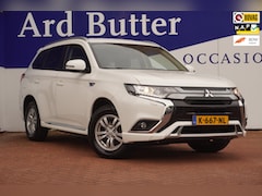 Mitsubishi Outlander - 2.4 PHEV 4WD Pure+Apple-care-Play+camera+stoel-verw+camera+45 elektische rijden1500kilo tr