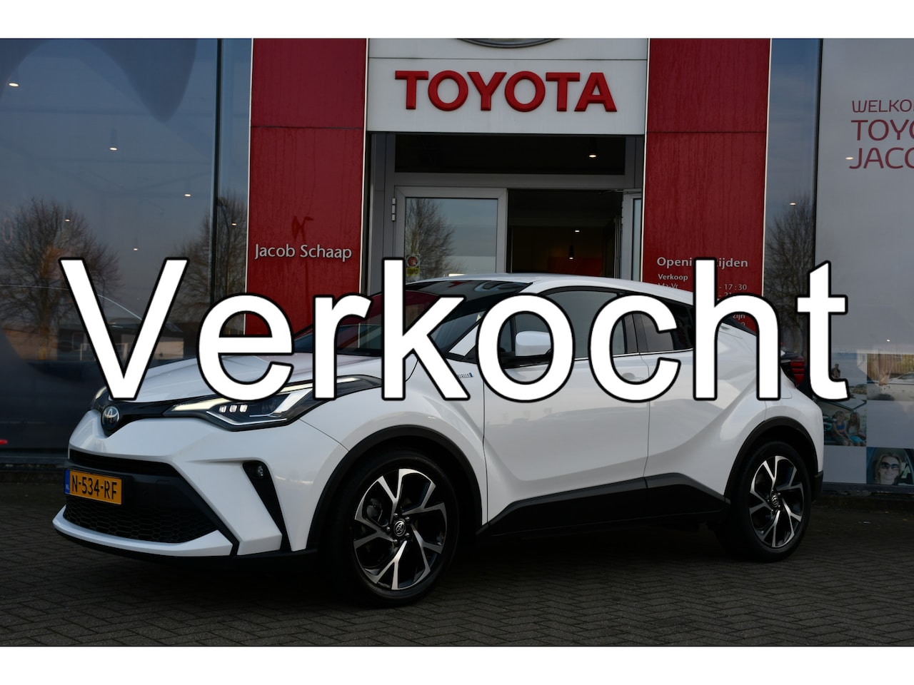 Toyota C-HR - 1.8 Hybrid Style Luxury | Full-LED koplampen | Dodehoekdetectie | Lederen bekleding | - AutoWereld.nl