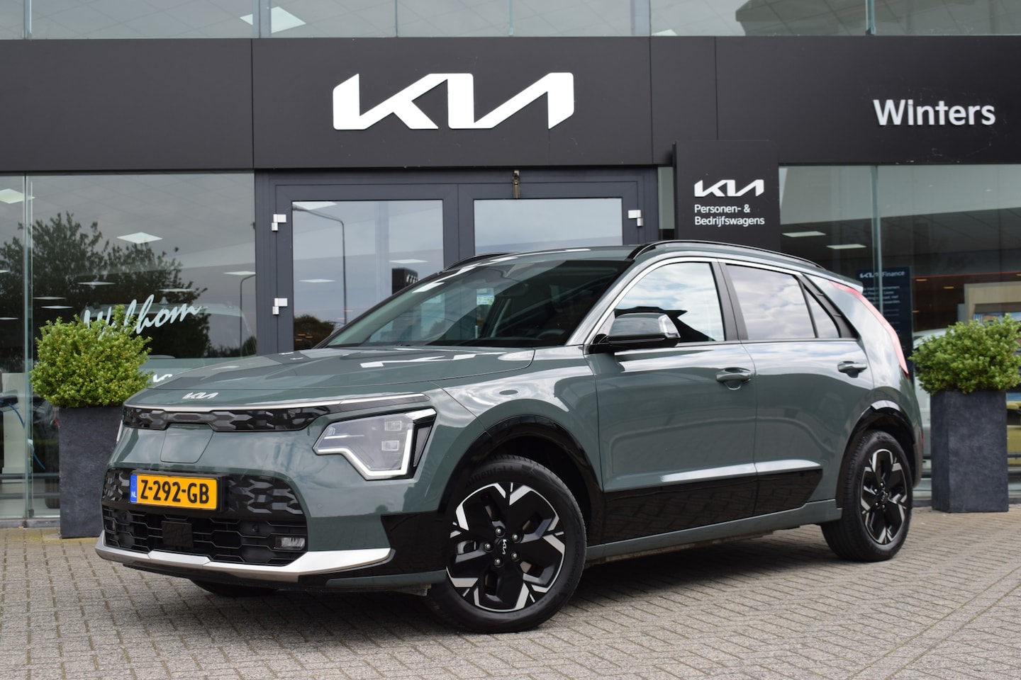 Kia Niro EV - Edition Advanced 64.8 kWh | Dodehoek Detectie | Adaptieve Cruise Control | Leder | Tot 10 - AutoWereld.nl