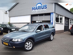 Volvo XC70 - 2.4T XC Cross Country AWD Mistral Green 200 pk