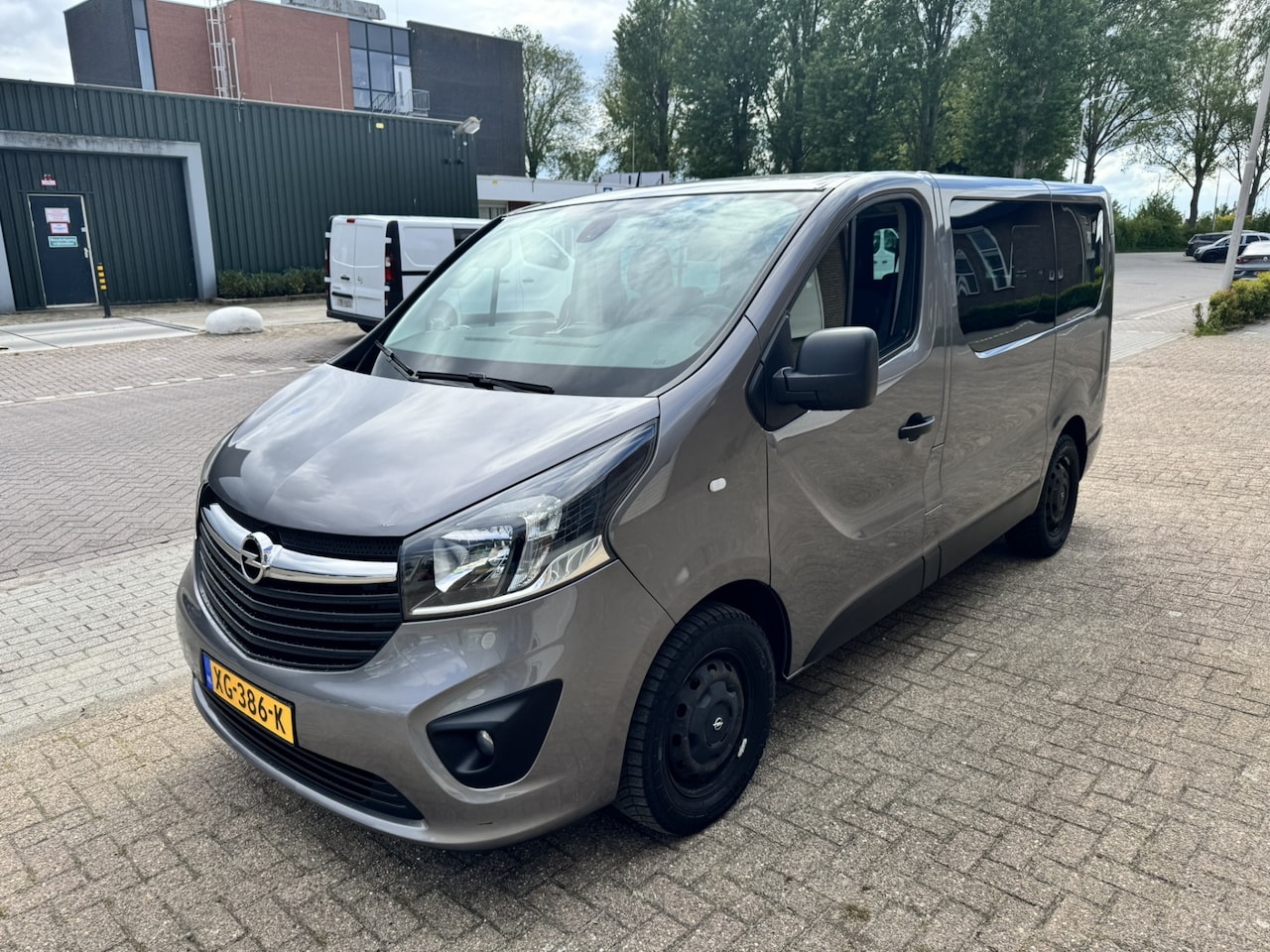 Opel Vivaro Combi - 1.6 CDTI L1H1*Navi*Airco*9-Persoons*EXPORTPRIJS* - AutoWereld.nl