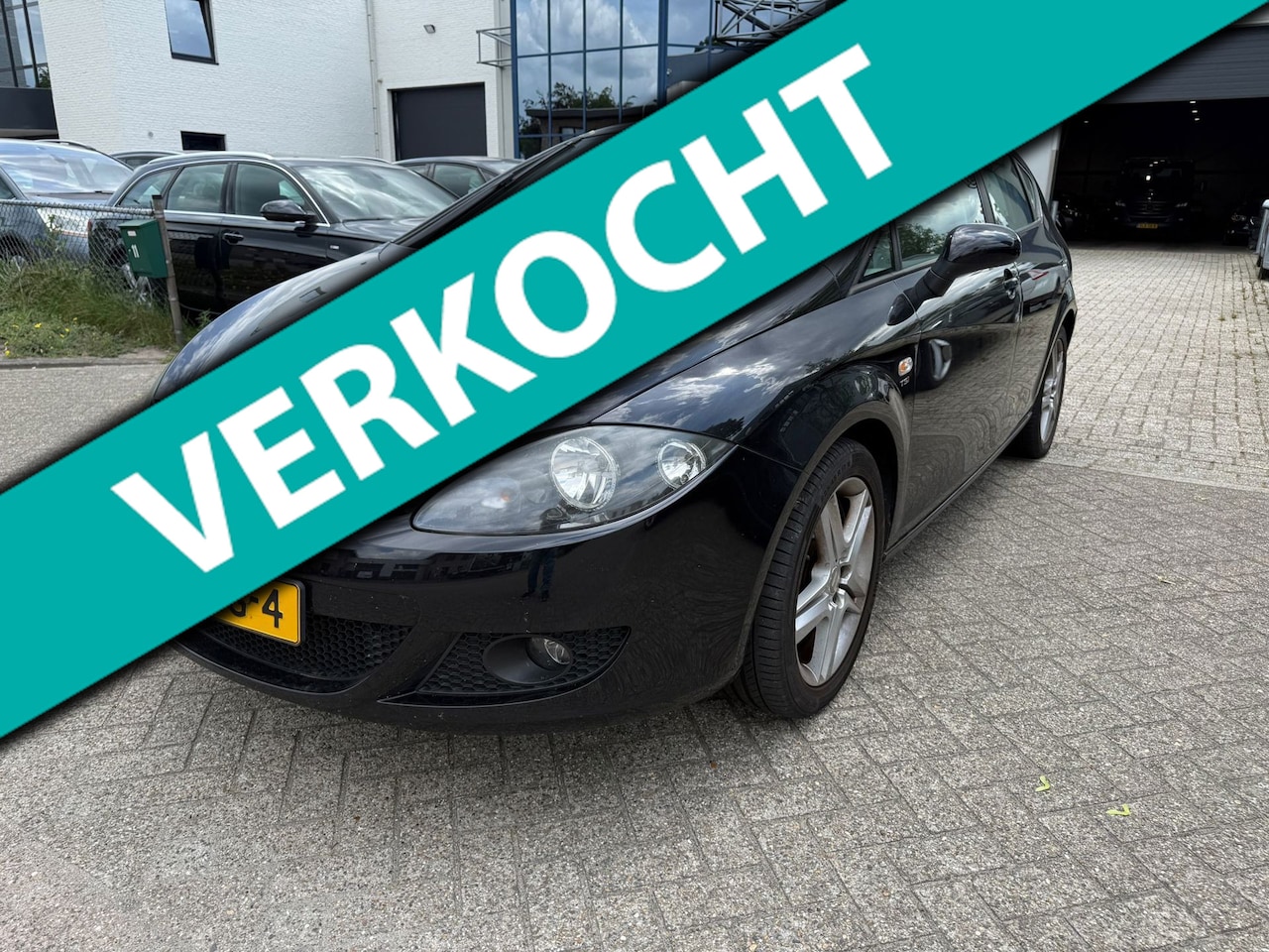 SEAT Leon - 1.8 TFSI Stylance 1.8 TFSI Stylance - AutoWereld.nl