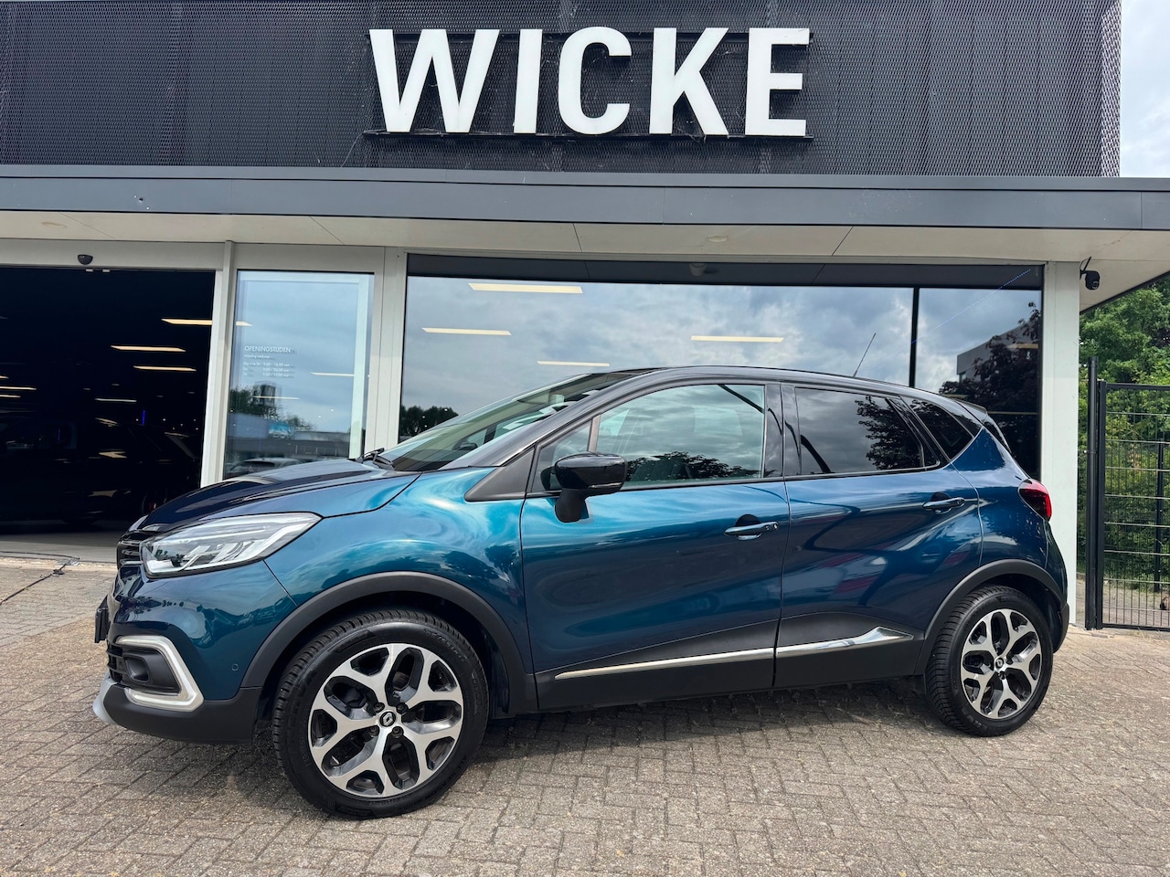 Renault Captur - 0.9 TCe Intens Navigatie Clima Cruise control PDC Led - AutoWereld.nl