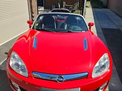 Opel GT - 2.0 Turbo ECOTEC Vele extra's  naast de standaard uitvoering.