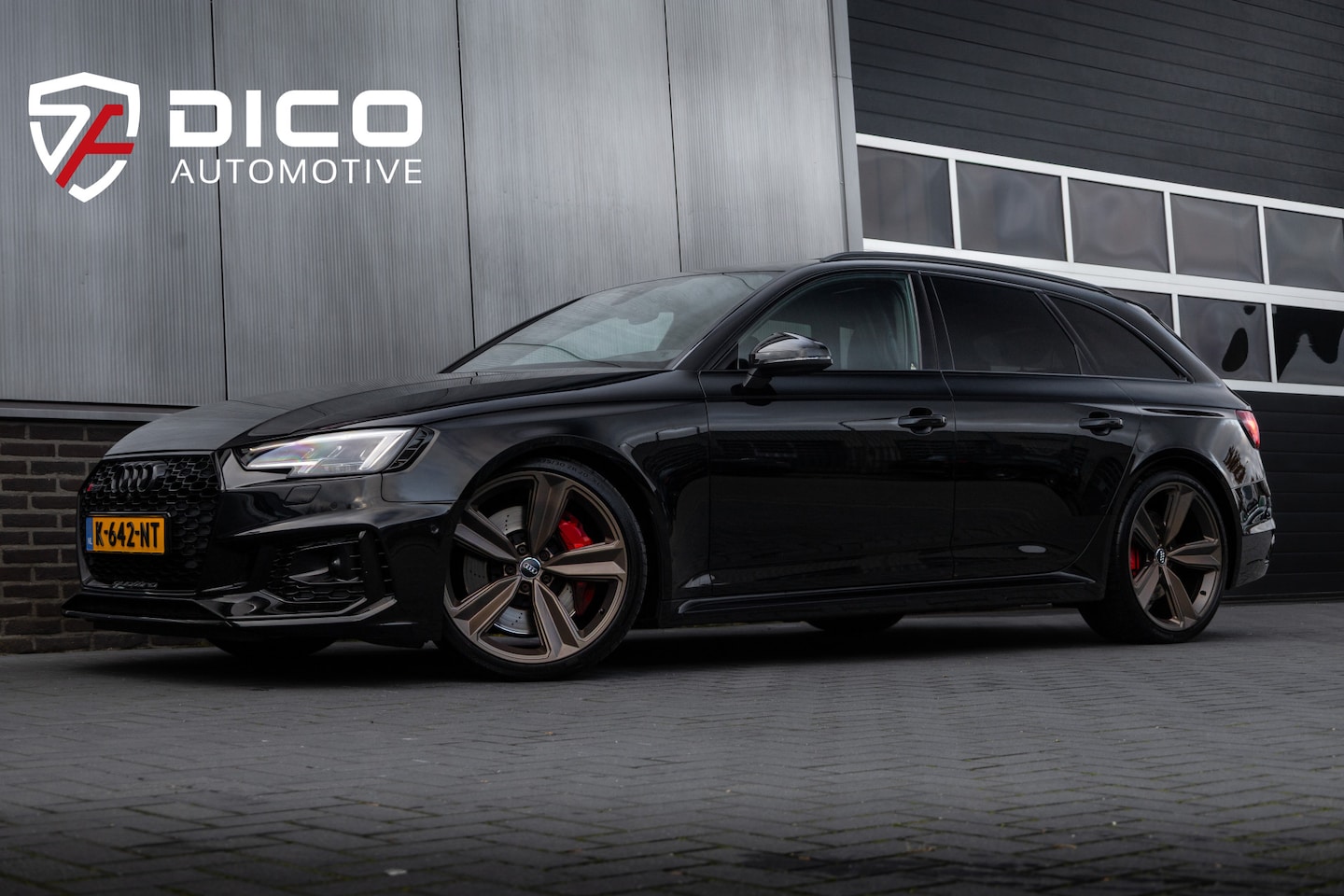Audi RS4 - Avant 2.9 TFSI 451 pk Quattro S-Line /RS-Stoelen/ B&O-Sound/ 360-camera/ Matrix-LED/ RS-Ze - AutoWereld.nl