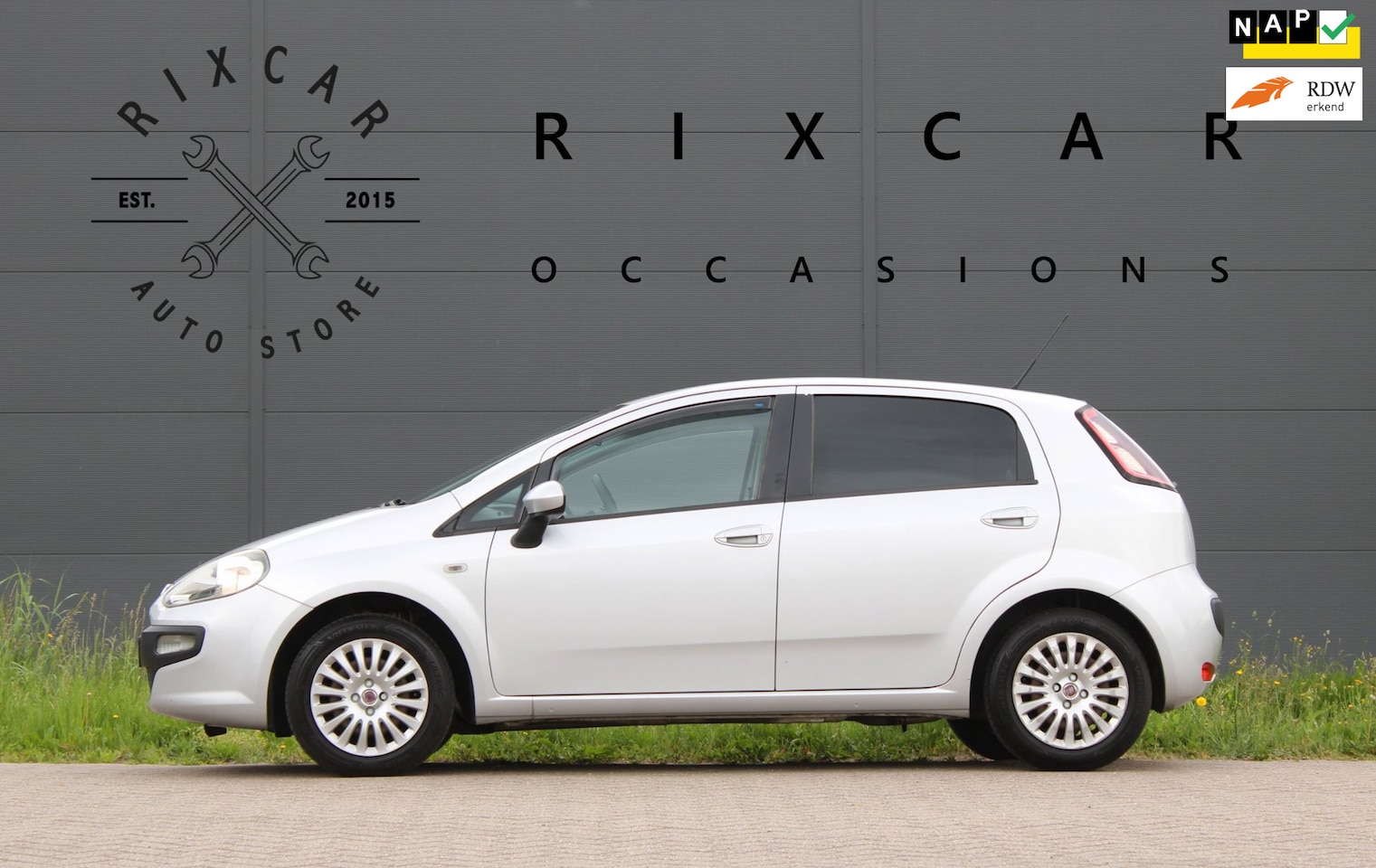 Fiat Punto Evo - 1.2 Dynamic Airco CruiseControl NweDistributiesnaar !!NIEUWBINNEN!! - AutoWereld.nl