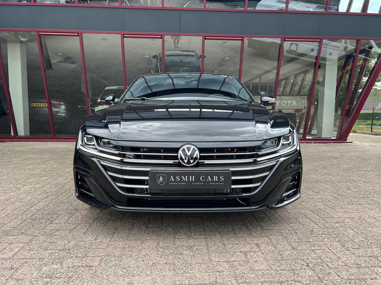 Volkswagen Arteon - 2.0 TSI R-Line Business+ | BTW | Pano | ACC | PDC | Lane/Front assist | Stoelverw. | - AutoWereld.nl