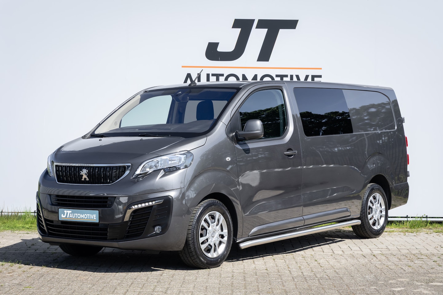Peugeot Expert - 2.0 BlueHDI 120 long AsphDC trekhaak | PDC | Cruise Control | Carplay | elektrisch inklapb - AutoWereld.nl