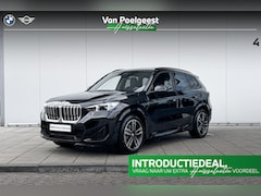 BMW X1 - xDrive25e M-Sport Glazen Schuifdak / Harman Kardon / Adaptief LED / Comfort Acces / 19 Inc