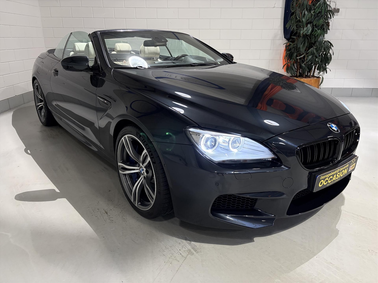 BMW M6 - 6-Serie 4.4 V8 560pk, NAP, 2e eig, B&O, NWST, cabrio - AutoWereld.nl