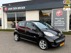 Peugeot 107 - 1.0-12V Millesim 200