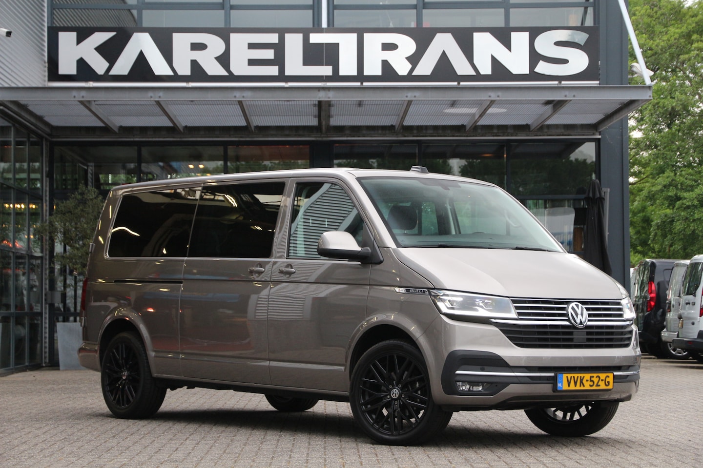 Volkswagen Transporter - 2.0 TDI 150 | Aut. | DC | L2H1 | Navi | Camera | Airco.. - AutoWereld.nl