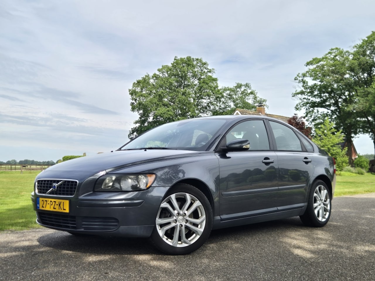 Volvo S40 - 2.4 Kinetic 2.4 Kinetic - AutoWereld.nl