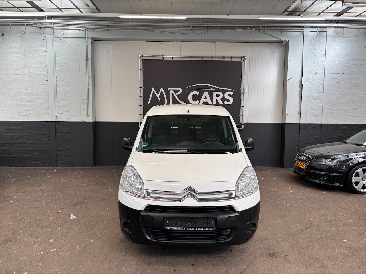Citroën Berlingo - 1.6 HDI 700 Club Economy 3 persoons - AutoWereld.nl