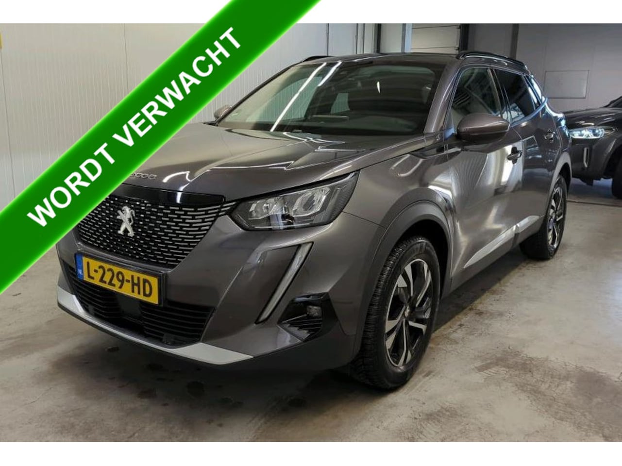 Peugeot 2008 - 1.5 HDi Allure / Trekhaak / Pdc.+Camera / Distributie bij 117Dkm.vervangen / Airco-ecc./ N - AutoWereld.nl