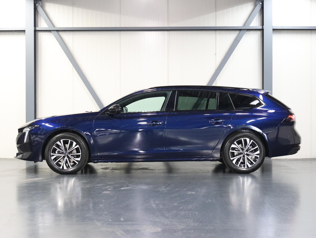 Peugeot 508 SW - 1.2 130PK Allure | Keyless | Camera | AppleCarPlay/AndroidAuto | Verwarmde Voorstoelen | N - AutoWereld.nl
