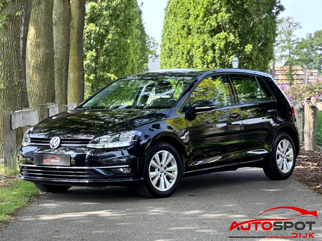 Volkswagen Golf - 1.0 TSI Comfortline 1.0 TSI Comfortline - AutoWereld.nl