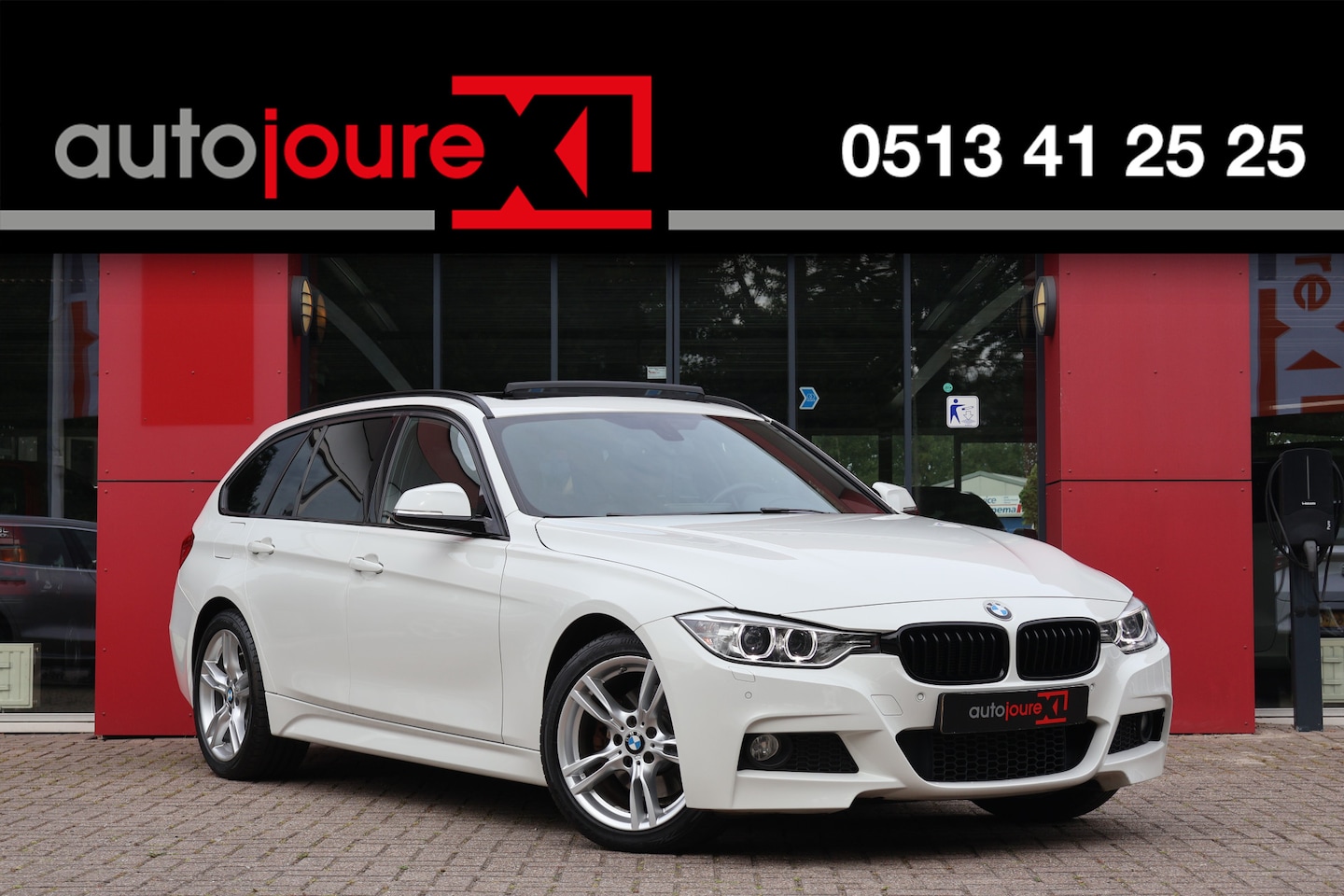 BMW 3-serie Touring - 330d xDrive High Executive | M-Sport | Panoramadak | Harman/Kardon | Trekhaak | - AutoWereld.nl