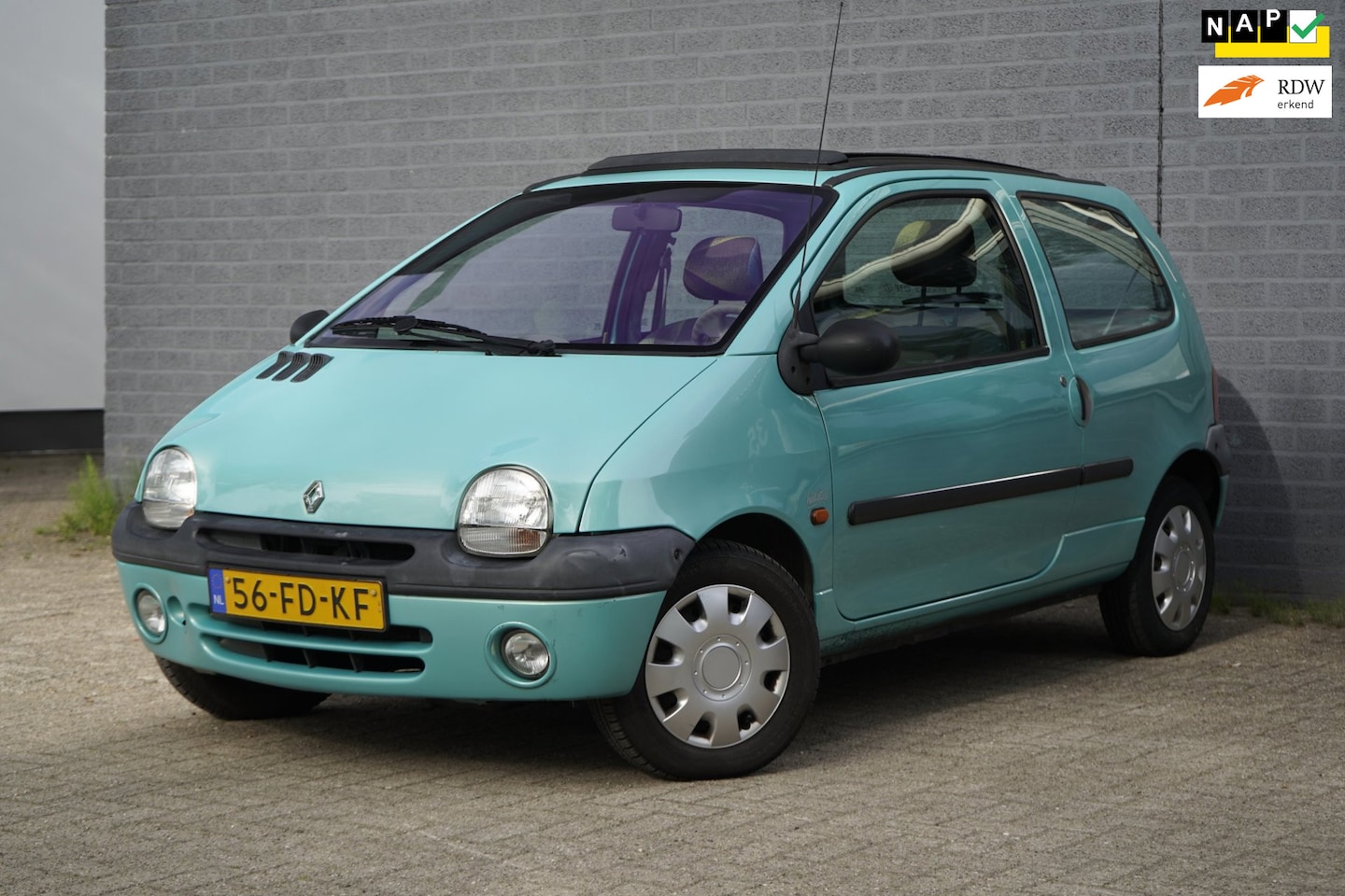 Renault Twingo - 1.2 'Matic 1.2 'Matic, Automaat, Panoramadak, Koopje! - AutoWereld.nl