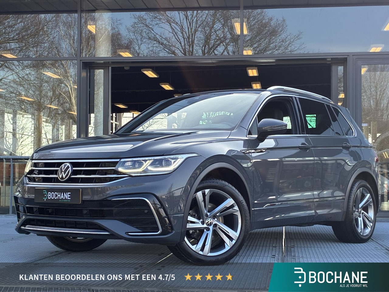 Volkswagen Tiguan - 1.5 TSI R-Line | Navigatie | Adaptieve Cruise Control | Elektrische achterklep | nieuw mod - AutoWereld.nl