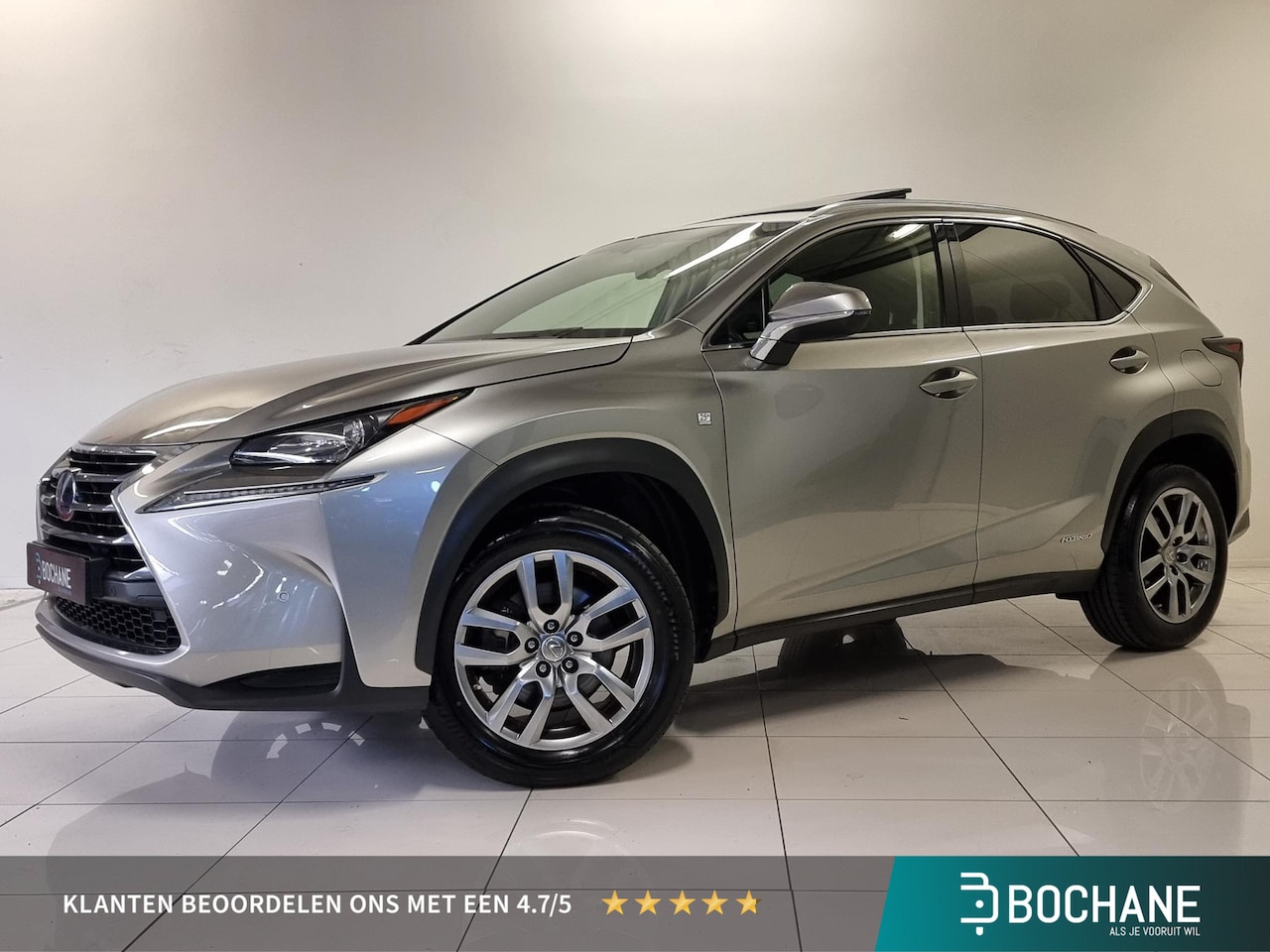Lexus NX - 300h AWD 25th Edition | Open dak | Trekhaak | Navigatie | - AutoWereld.nl