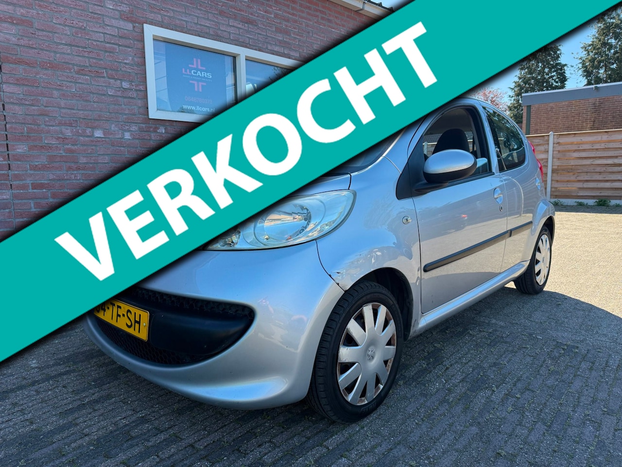 Peugeot 107 - 1.0-12V XS APK 25-5-2027 CD aux 5 deurs elektrisch pakket - AutoWereld.nl