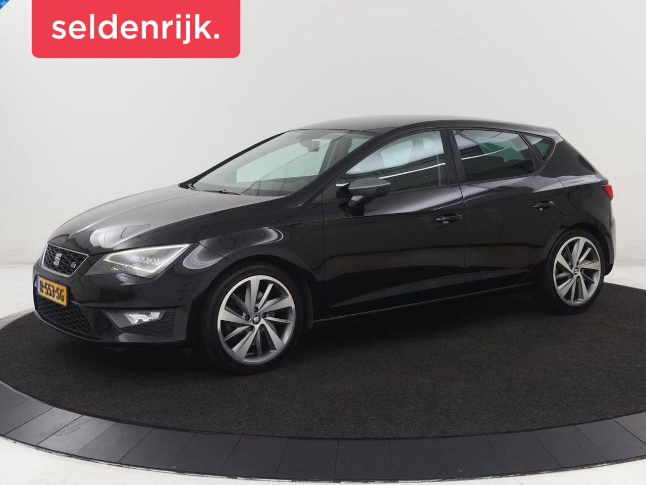 SEAT Leon - 1.8 TSI FR | Stoelverwarming | Full LED | Trekhaak | Half leder | Sportstoelen | Climate c - AutoWereld.nl