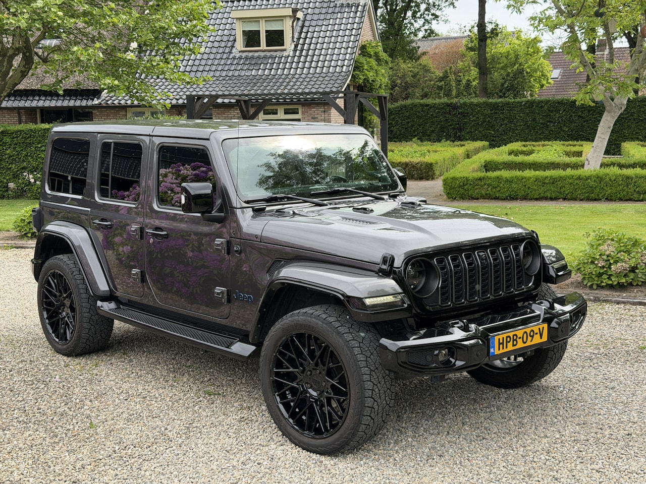 Jeep Wrangler Unlimited - 4xe 380 Sahara Navigatie/Led/Stoel en stuurverwarming/Cruise(adaptieve) Trekhaak/Camera - AutoWereld.nl