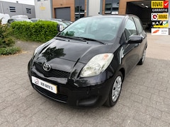 Toyota Yaris - 1.3 VVTi Aspiration