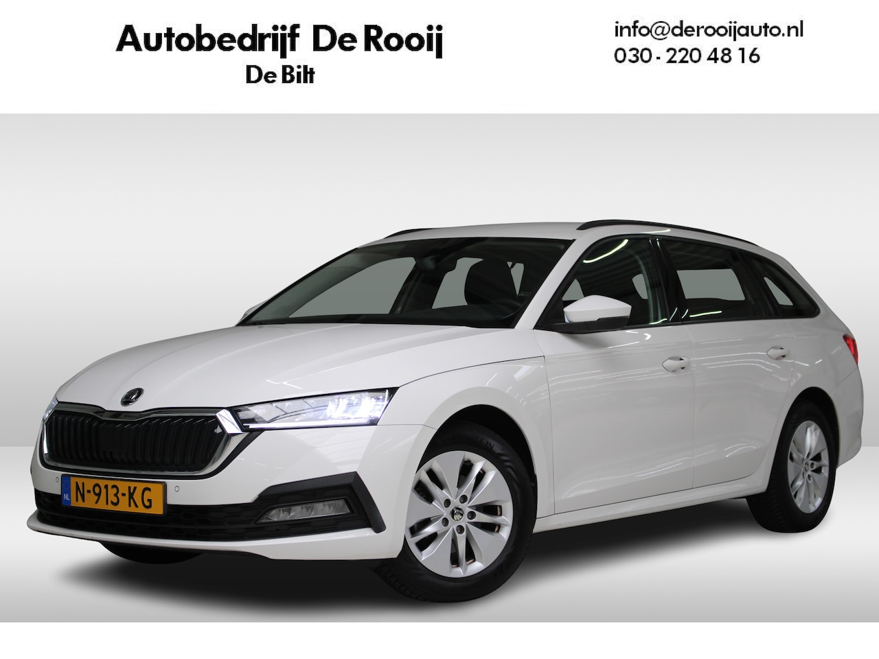 Skoda Octavia Combi - 1.0 TSI Business Edition Navigatie | Climate Control | Lichtemetalen velgen | Cruise Contr - AutoWereld.nl