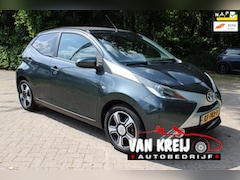 Toyota Aygo - 1.0 VVT-i x-clusiv, Softtop, Camera, Carplay, Nap