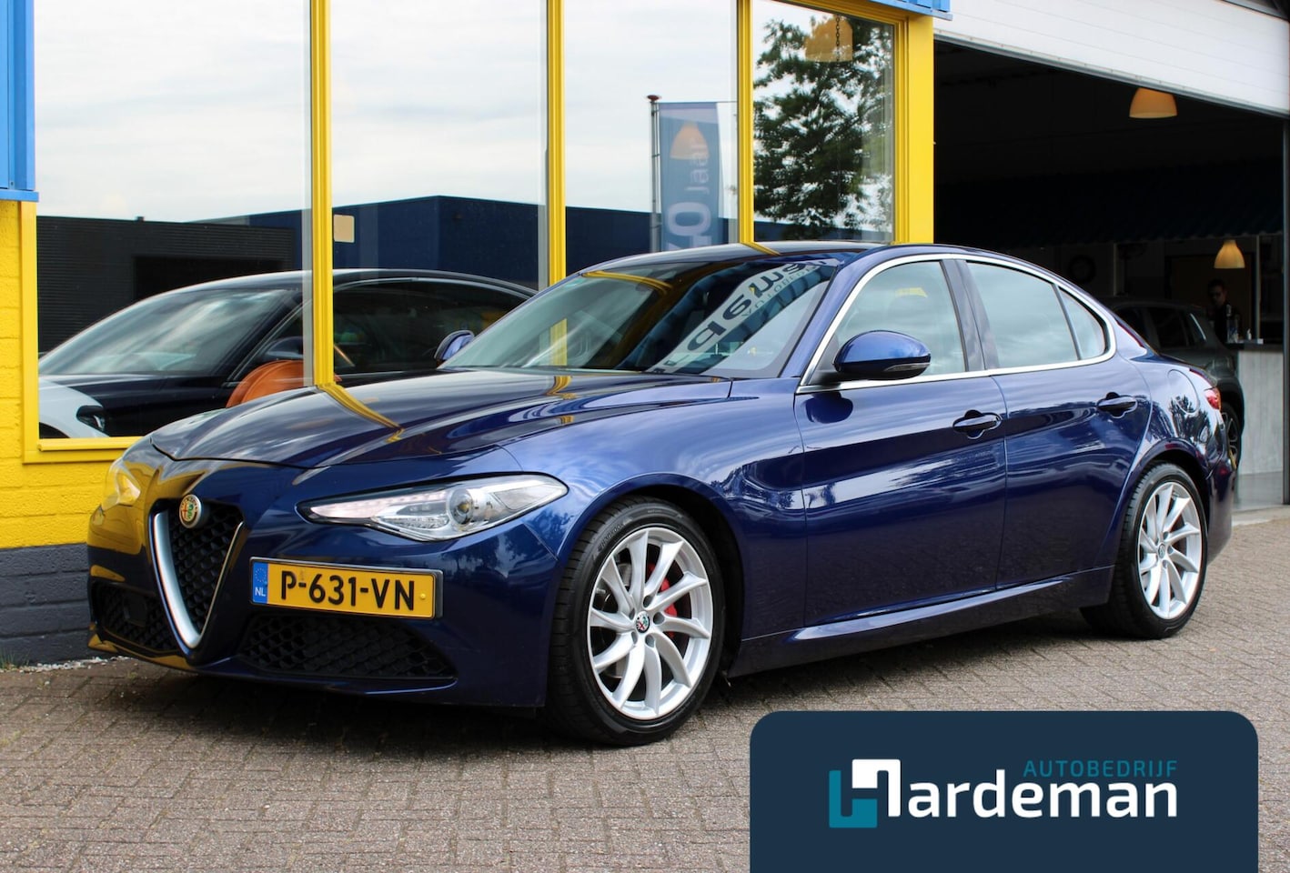 Alfa Romeo Giulia - 2.0T 280PK H/K Leder Navi - AutoWereld.nl