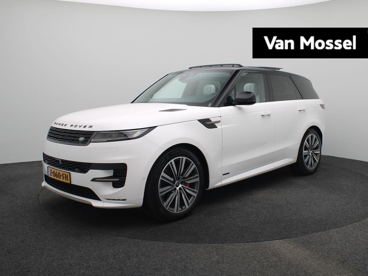 Land Rover Range Rover Sport - 3.0 P550e Autobiography PHEV | Cold and Hot Climate Pack | el. Trekhaak | Standkachel | Ca - AutoWereld.nl