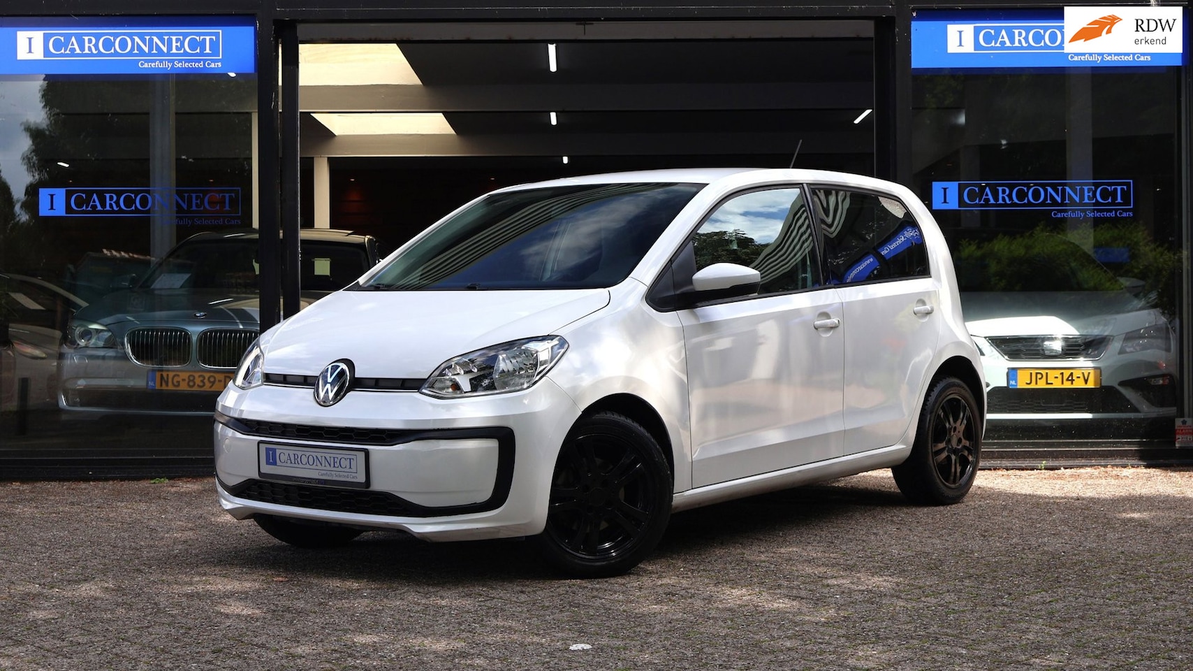 Volkswagen Up! - 1.0 move up!|Bluetooth|Airco|LMV|Elekt.pakket - AutoWereld.nl