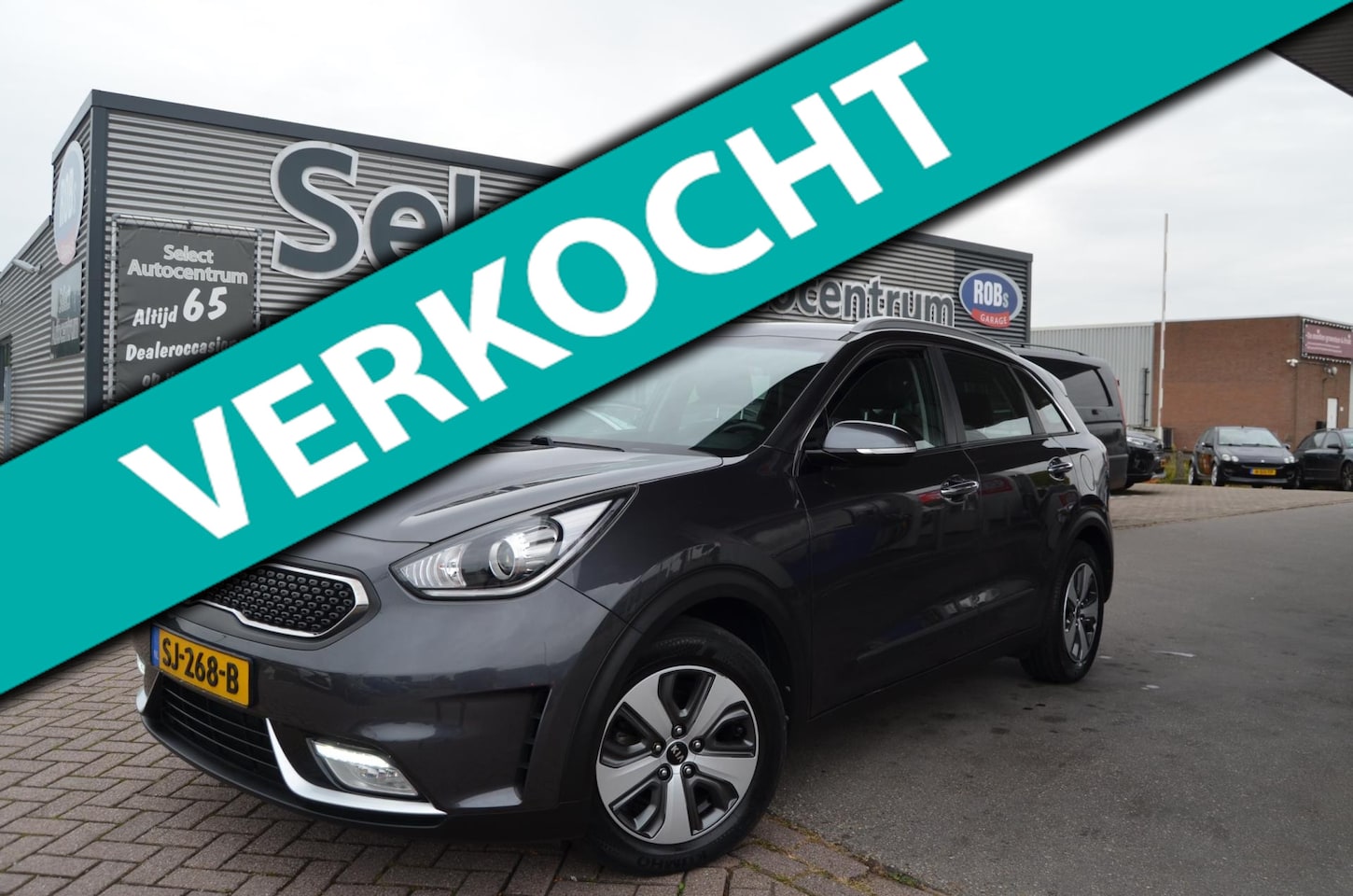 Kia Niro - 1.6 GDi Hybrid DynamicLine|1/2 LEDER| NAVI| LMW|NL AUTO|CARPLAY|CAMERA|SENSOREN - AutoWereld.nl