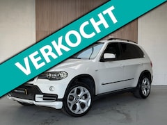 BMW X5 - XDrive 4.8i High Executive - NL AUTO - PANORAMADAK - 7 ZITTER - CAMERA