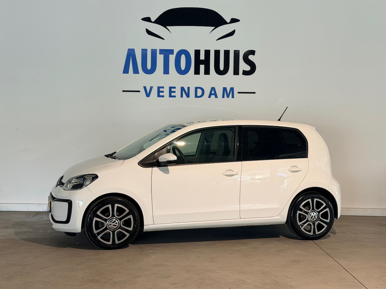 Volkswagen Up! - 1.0 BMT move up! 1.0 BMT move up! - AutoWereld.nl