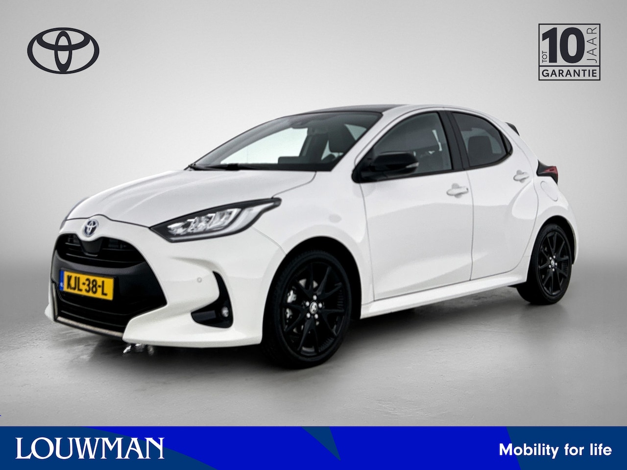 Toyota Yaris - 1.5 Hybrid Executive | JBL | Panoramadak | Navigatie - AutoWereld.nl