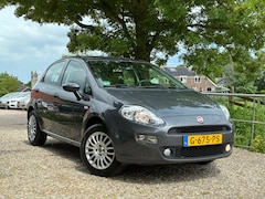 Fiat Punto Evo - 1.2 Street | '' 86.000 KM '' + Airco Nu € 4.975,