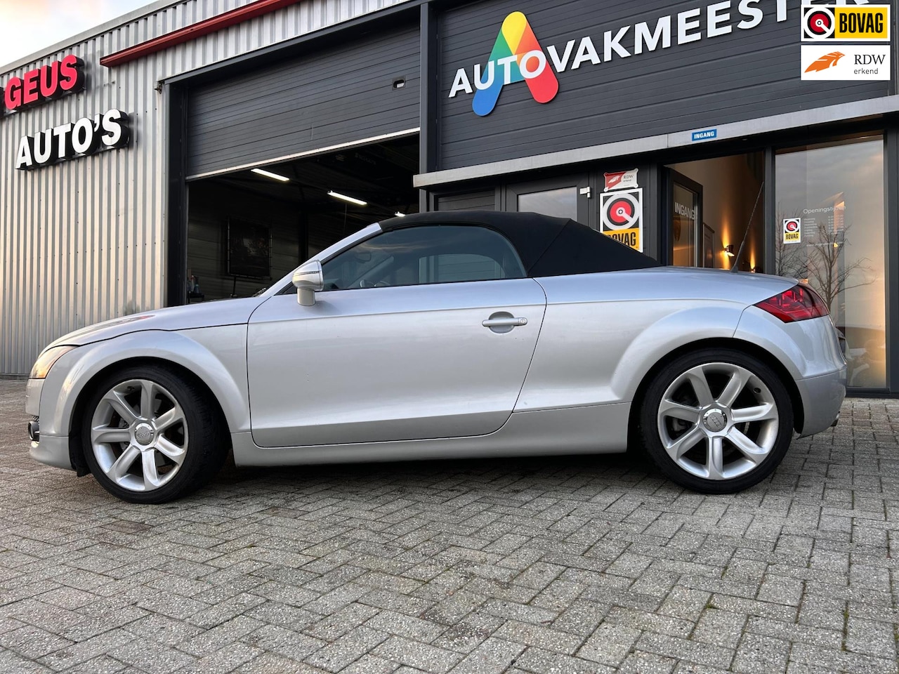 Audi TT Roadster - 2.0 TFSI I XENON I LEER I AUTOMAAT I STOETVERWARMING - AutoWereld.nl